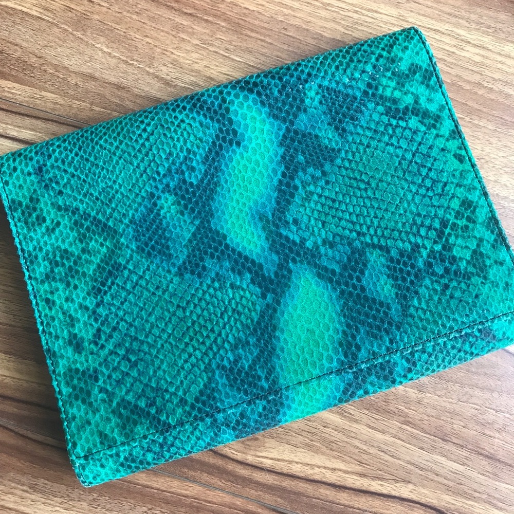 Clutch snake print leather (cow)